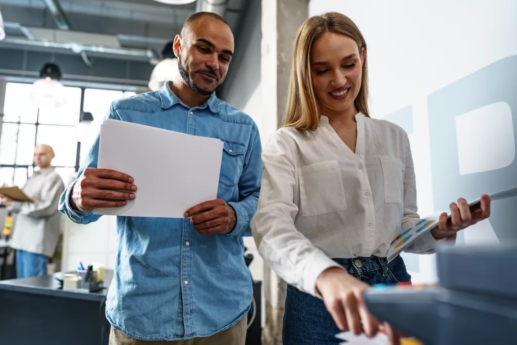 impressoras a laser trabalhadores com impressões