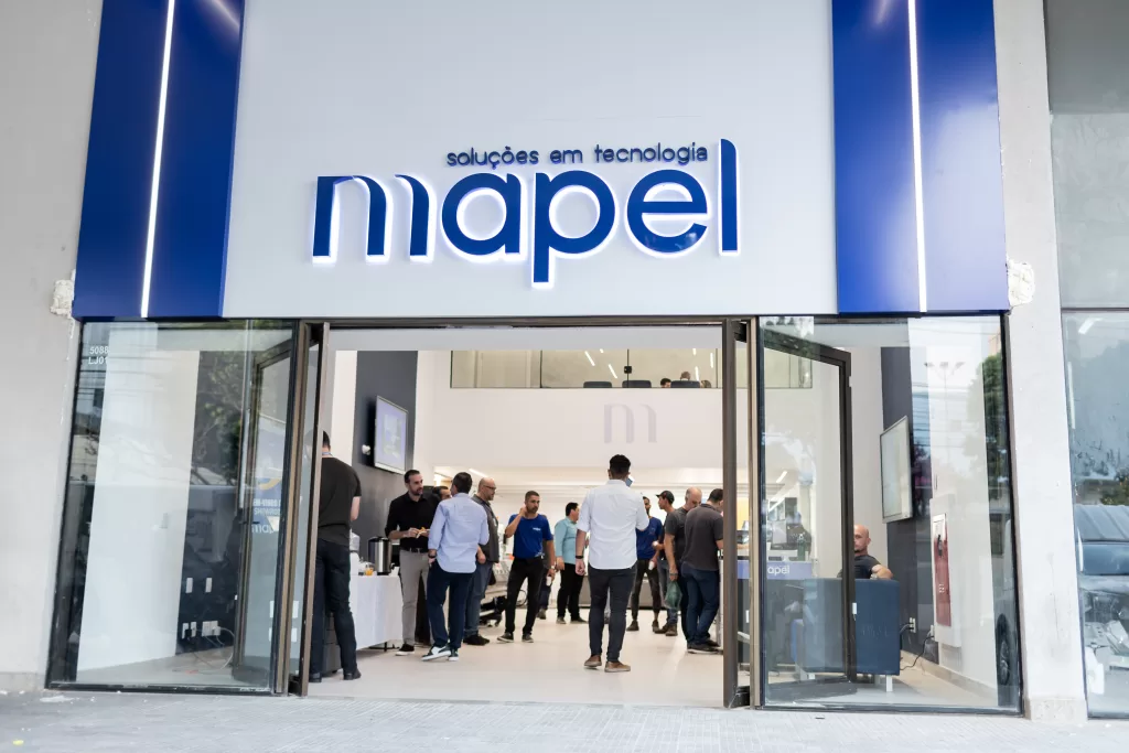 mapel 47 anos showroom