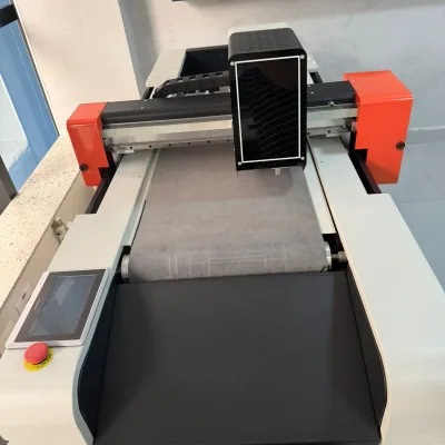 plotter-mcut-6040-esteira-de-corte-e-vinco-5