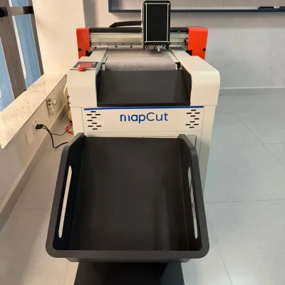 plotter-mcut-8060-esteira-de-corte-e-vinco-4